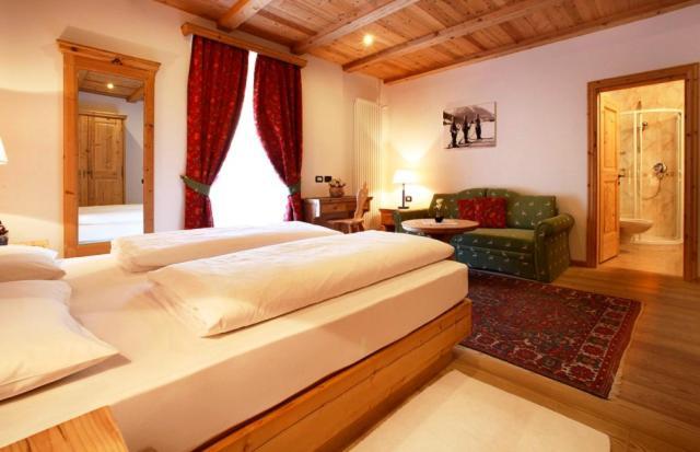 Hotel Corona Krone Σέλβα ντι Βαλ Γκαρντένα Εξωτερικό φωτογραφία