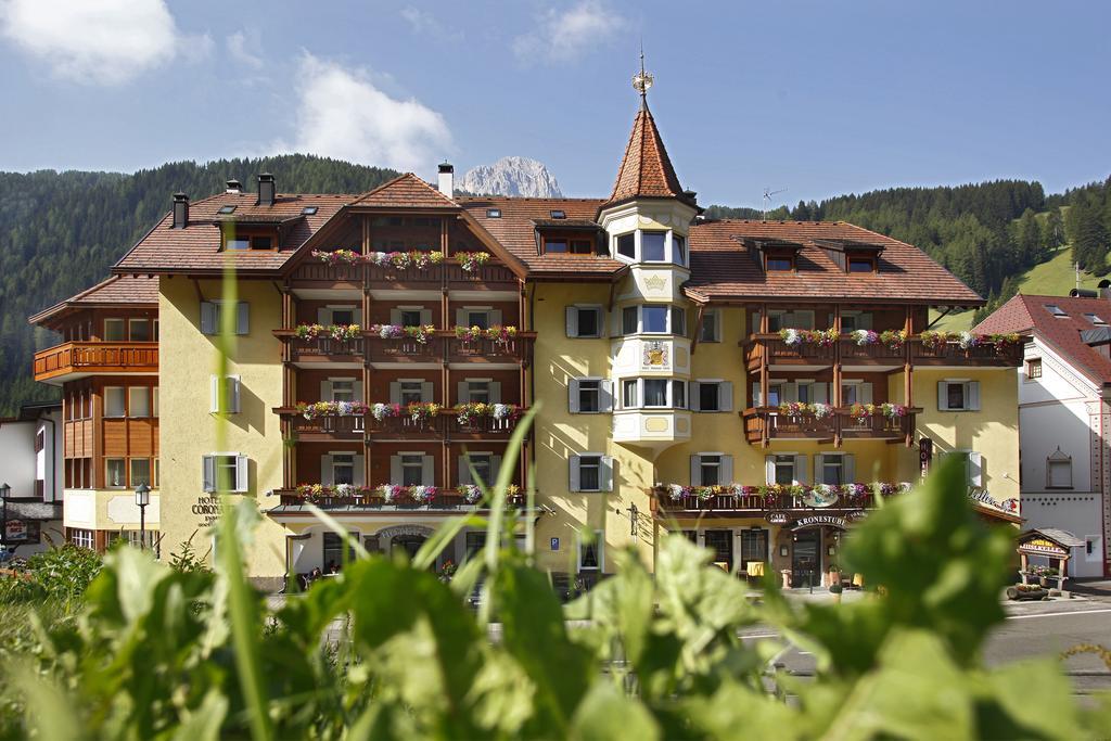 Hotel Corona Krone Σέλβα ντι Βαλ Γκαρντένα Εξωτερικό φωτογραφία