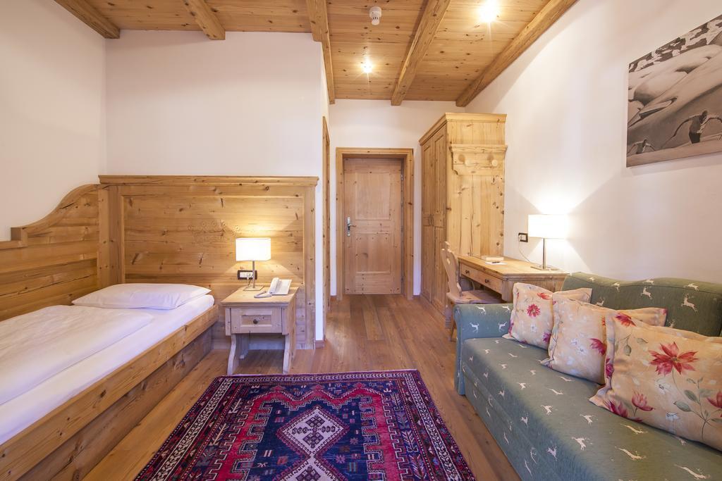 Hotel Corona Krone Σέλβα ντι Βαλ Γκαρντένα Εξωτερικό φωτογραφία